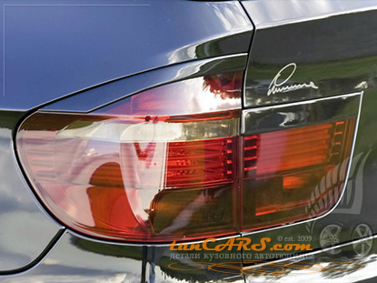BMW X5 E70 накладки на задние фонари