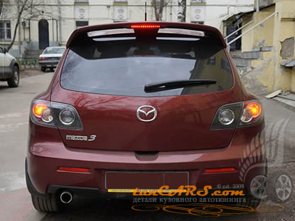 Mazda 3 Hatchback спойлер на пятую дверь